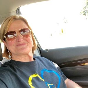 Meet your Posher, Naomi